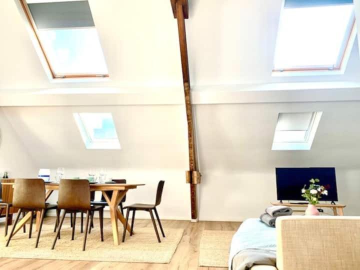 Cozy Apartment In Antwerpen Centraal أنتويرب المظهر الخارجي الصورة